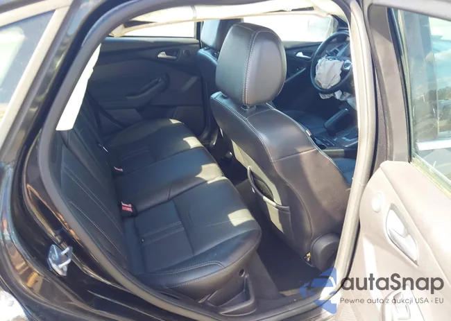 1FADP3J2XEL212933: 43513719