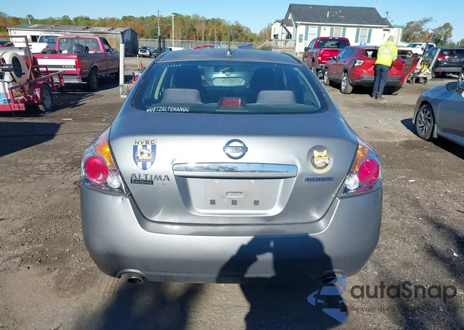 1N4CL21E69C186560: 43513801