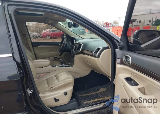 1C4RJFBG2EC300033: 43513085