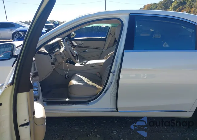 WDDUG8CB9GA239419: 43513164