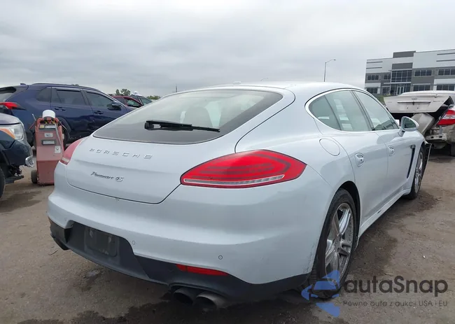 WP0AB2A70GL050332: 43513201