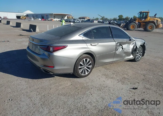 58ABZ1B18KU009460: 43513404