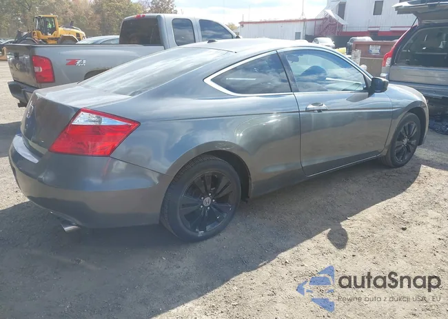 1HGCS1B83AA009904: 43513411