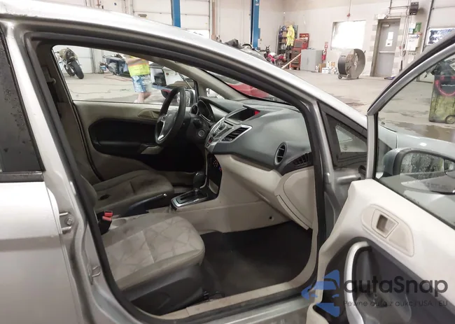 3FADP4EJ6BM178197: 43514679