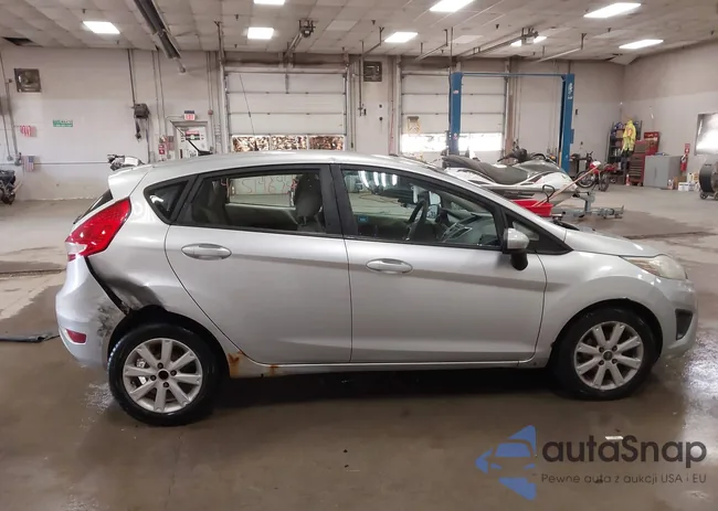 3FADP4EJ6BM178197: 43514679