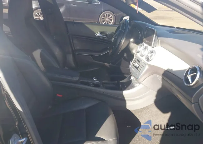 WDDSJ4EB4EN038144: 43514859