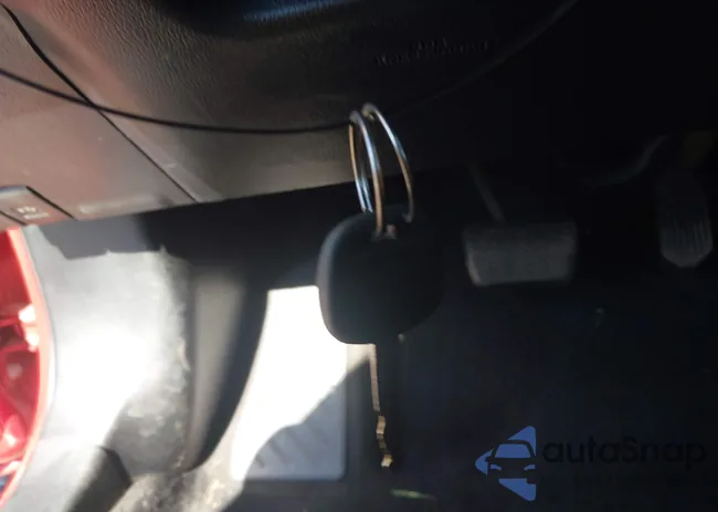 2T1BURHE2JC031548: 43514244