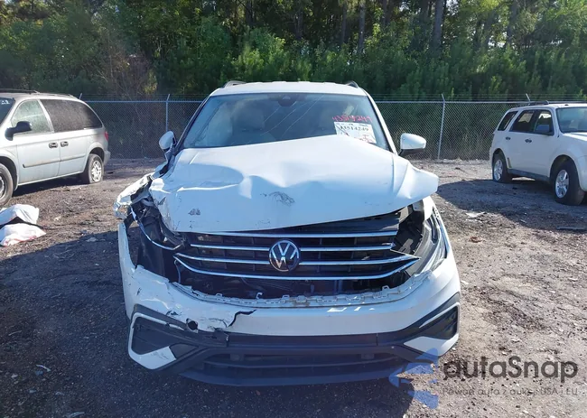 3VVRB7AX8RM034351: 43514249