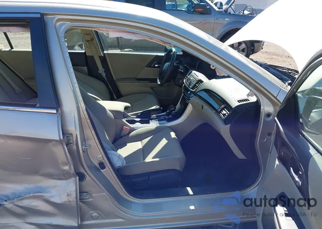 1HGCR2F35HA152301: 43515502