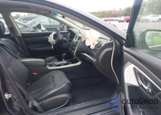 1N4AL3AP1DN440588: 43515715