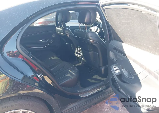 WDDUG8GB4JA354981: 43515795