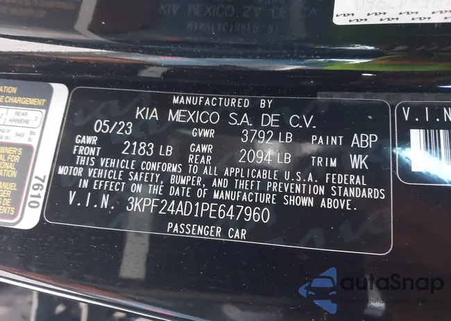 3KPF24AD1PE647960: 43515917