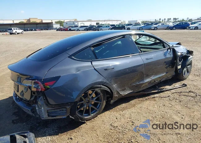 5YJ3E1EA6PF560784: 43515054