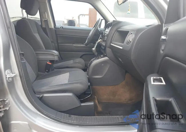 1C4NJPBB4GD576607: 43515069