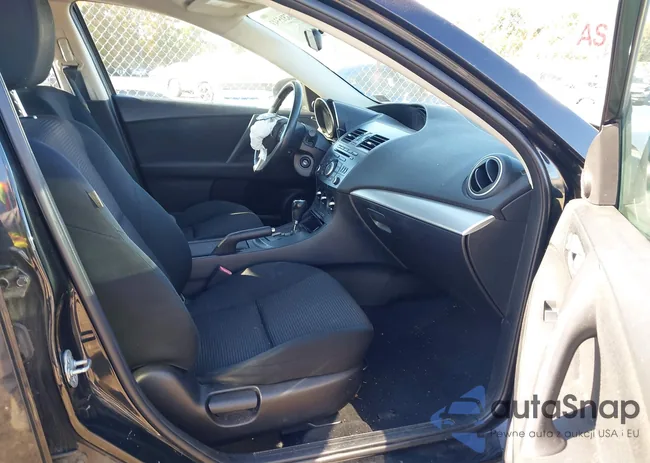 JM1BL1V81C1574660: 43515343