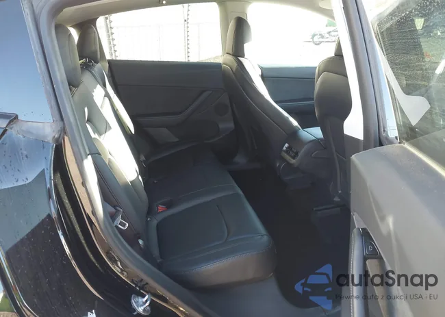 5YJYGDEE6MF079322: 43515349