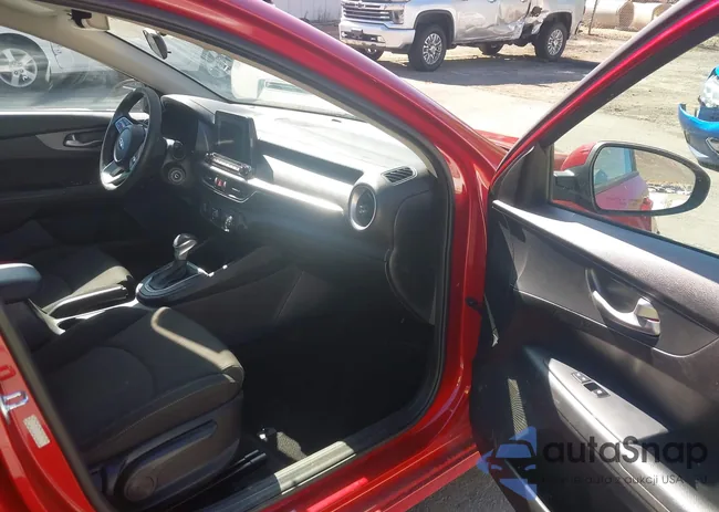 3KPF24AD1LE243308: 43515419