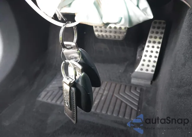 W1N0J8EB0LF853370: 43516425