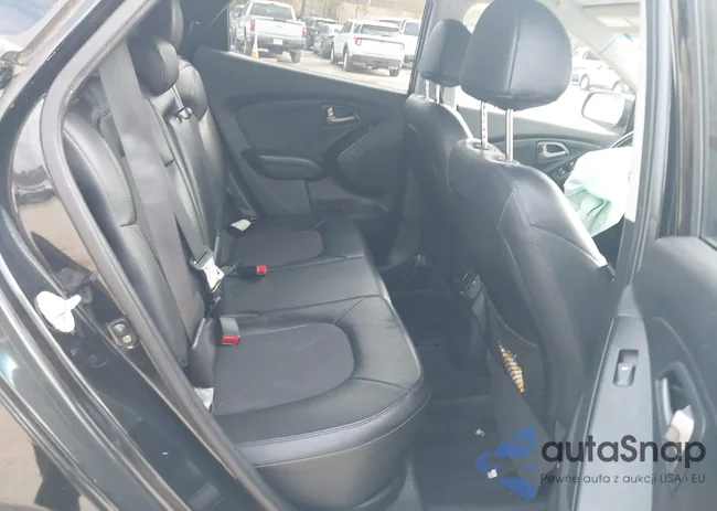 KM8JUCAG4EU825587: 43516464