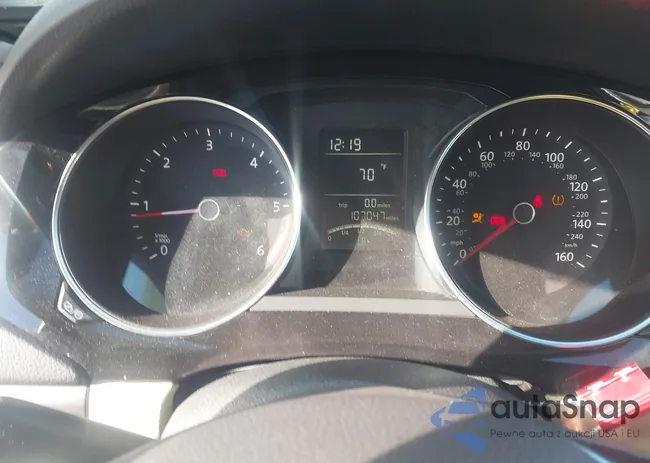 3VW3A7AJ7FM321143: 43516484