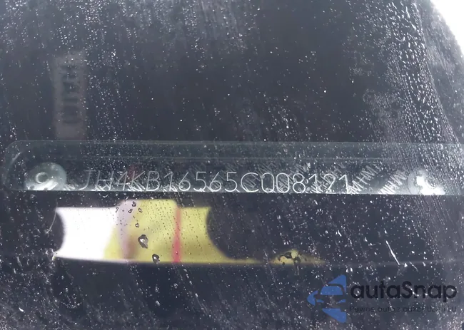 JH4KB16565C008121: 43516624