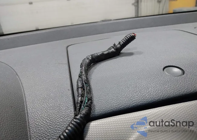 1FMZK04176GA16647: 43516709