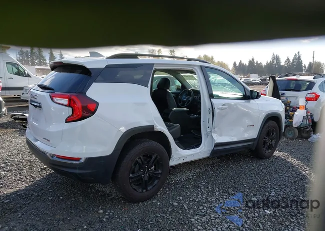 3GKALYEGXPL252677: 43516838