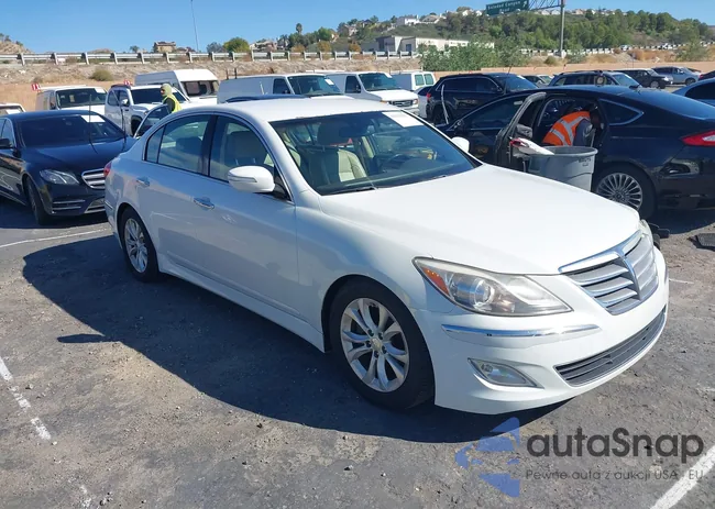 KMHGC4DD9DU209225: 43516035