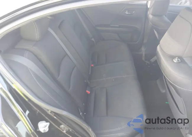 1HGCR2F5XFA238296: 43516240