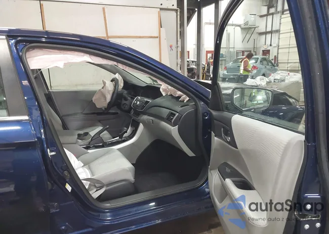 1HGCR2F39EA018077: 43516306