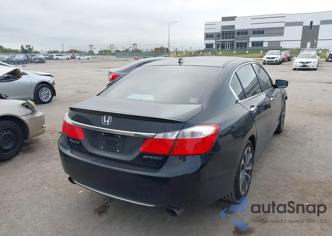 1HGCR2F5XFA026465: 43517430