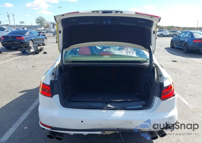 WAUB4AF41KA047609: 43517550