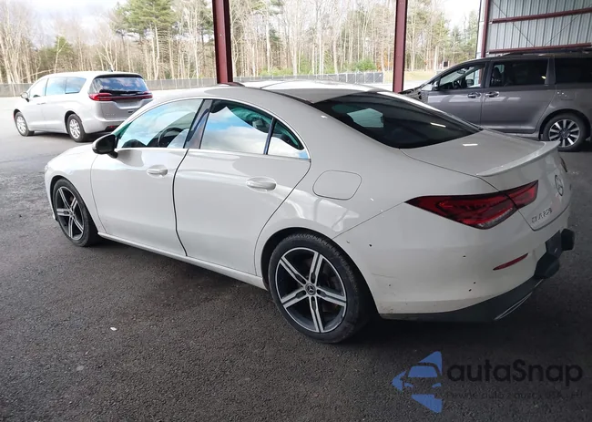 WDD5J4HB8LN039738: 43517551