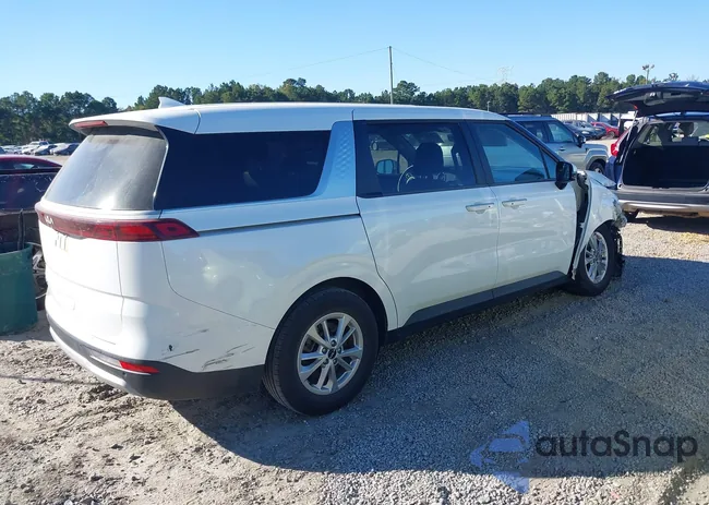 KNDNB4H35N6156674: 43517612