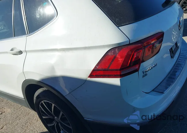 3VV3B7AX1MM129767: 43517664