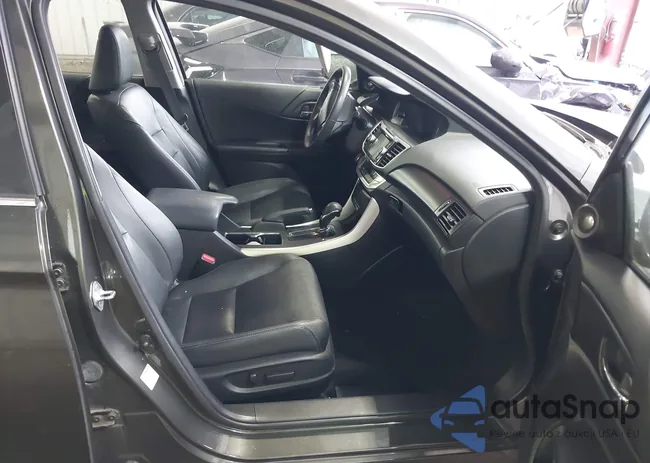 1HGCR2F80DA140255: 43517743