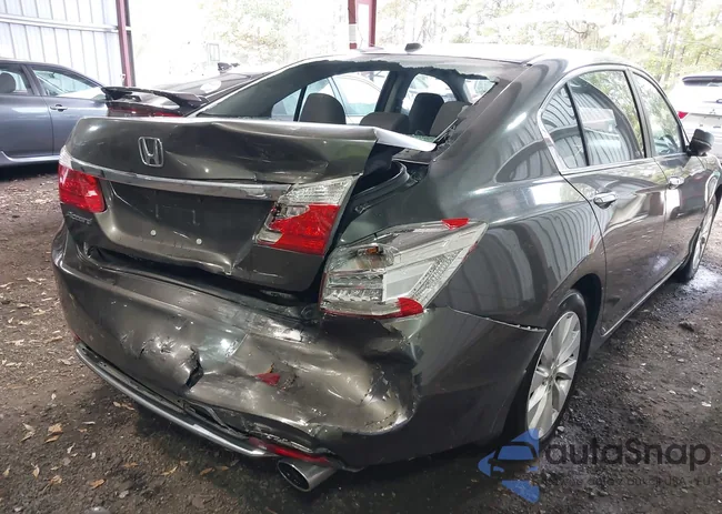 1HGCR2F80DA140255: 43517743