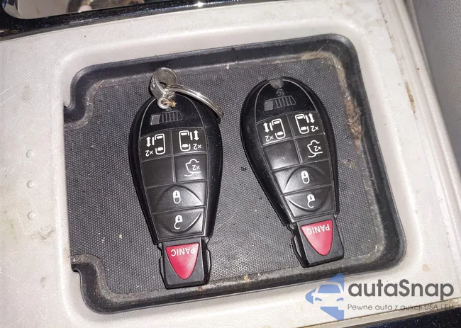 2C4RC1BG6CR390160: 43517853