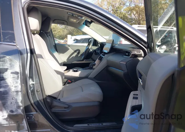 JTEAAAAH2RJ191158: 43517880