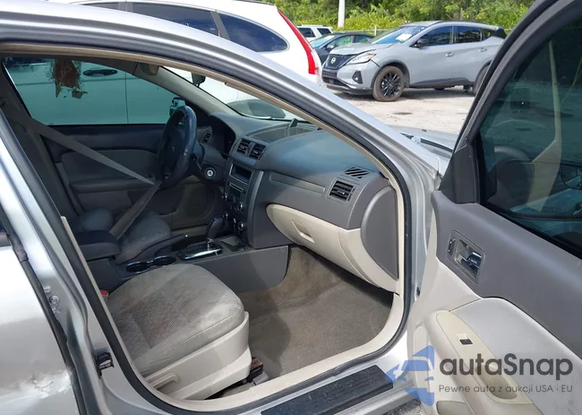 3FAHP0GA1CR121823: 43517924