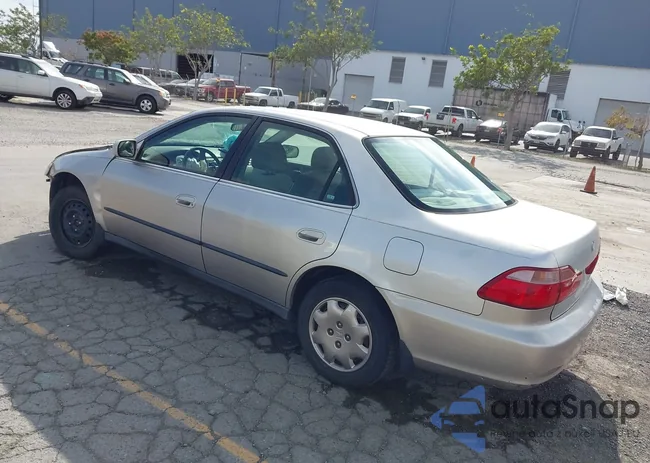 1HGCG5641WA053083: 43517082