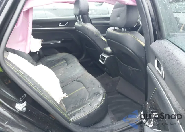 KNAG44J81S5366275: 43517142