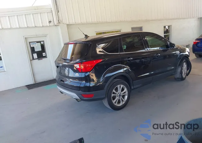 1FMCU0GD4KUA26389: 43517150