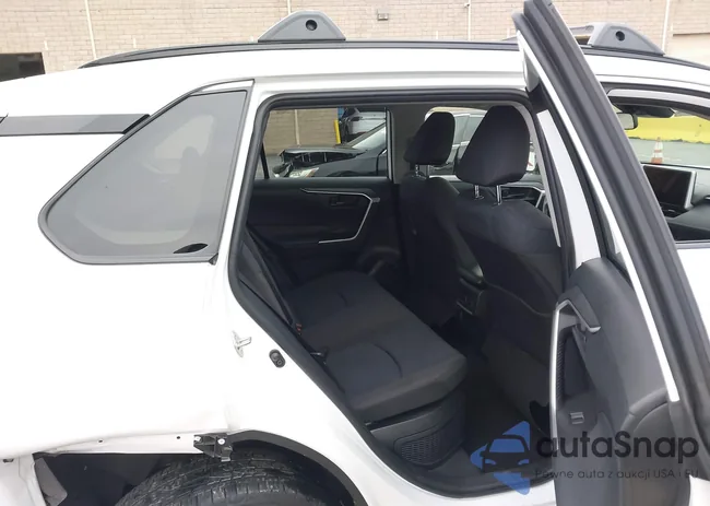 JTMMWRFVXSD282652: 43518443