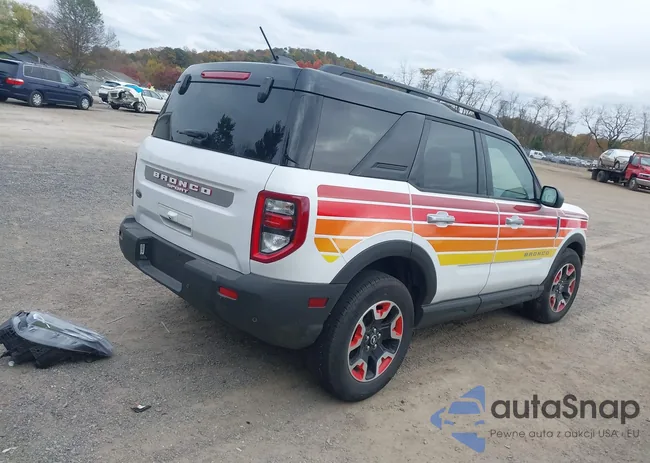 3FMCR9KN2SRE84798: 43518488