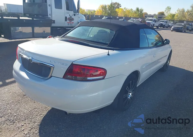 1C3EL65R83N525794: 43518490