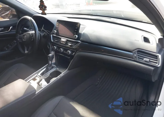 1HGCV1F37NA105403: 43518588