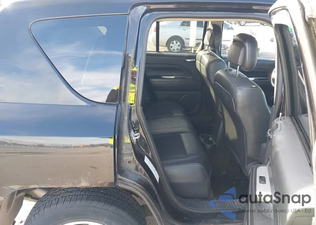 1C4NJCEB5GD664523: 43518615