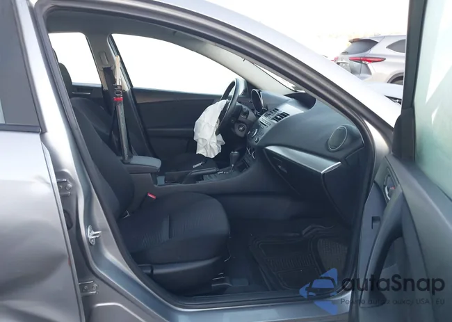 JM1BL1UP6D1813257: 43518620