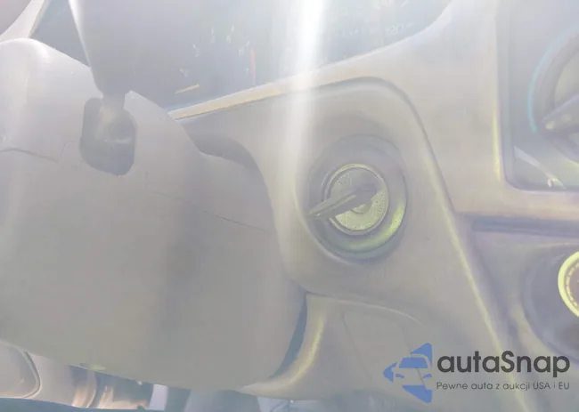 4T1SK12E4SU638809: 43518653